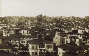 Emigrate Prints: Fire at Thessaloniki - Before the Fire (1 / 3)