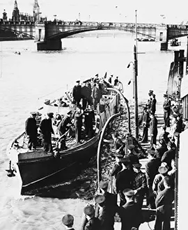 Fireboat Massey Shaw returning after Dunkirk, WW2