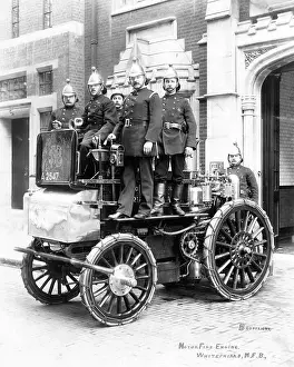 Wheel Prints: Firefighters with motor fire engine, Whitefriars MFB