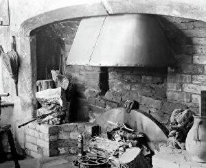 Fireplace Collection: Fireplace at Barnwells House, Cerne Abass, early 1900s