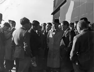 Dove Prints: At the first flight of the de Havilland Dove at Hatfield