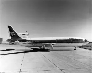 Tristar Prints: The first Lockheed L1011 TriStar N1011 is rolled out