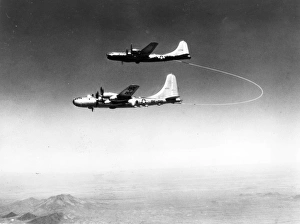 The first non-stop round-the-world flight in 1949 The first non-stop round-the-world flight in 1949