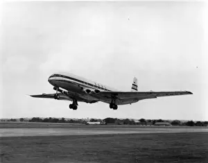 The first production de Havilland DH106 Comet 2 G-AMXA