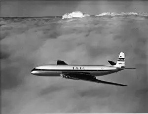 The first production de Havilland DH106 Comet 2 G-AMXA