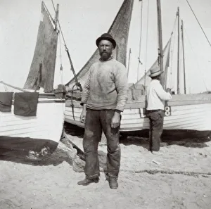 Images Dated 23rd January 2017: Fisherman with boats, Southwold, Suffolk