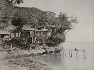 Relax Gallery: Fishermen at well-known bathing spot Honmoku near Yokohama