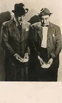 Crazy Prints: Flanagan and Allen - British comics - holding cards (1 / 2)