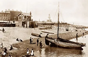 Fleetwood Prints: Fleetwood Beach early 1900s