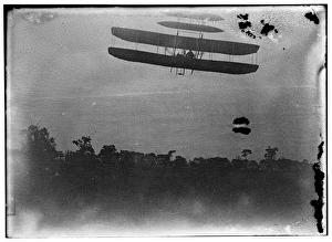 Flight 41: Orville flying to the left at a height of about 6