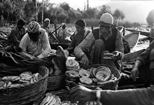 Jammu Prints: Floating bread market, Kashmir