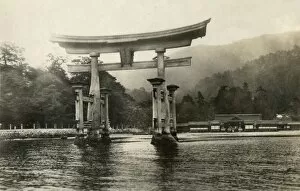 Images Dated 9th January 2017: Floating torii of Itsukushima Shrine, Japan