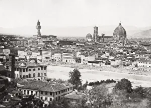 Floence, Firenze, view across River Arno, Italy