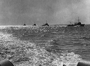 Images Dated 22nd September 2011: Flotilla of ships off Harwich coast, Essex, WW1