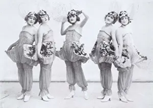 The Flowers Girls of France scene from Monte Cristo Jr at the Winter Garden, New York (1919). Produced by the Shubert Brothers. Date: 1919