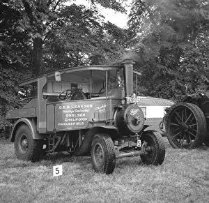 Regn Prints: Foden Tractor number: 13222, Elizabeth