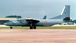 Antonov Prints: For£ele Aeriene Romane - Antonov An-26 810 (msn 47313810)