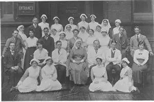 Britain British Nurse Nurses Medicine Prints: Formal group of doctors, nurses, possible clerical staff