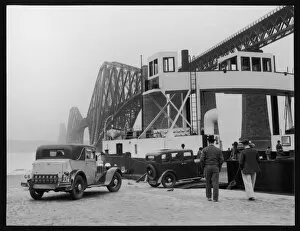 Ferries Gallery: Forth Bridge Ferry / 1941