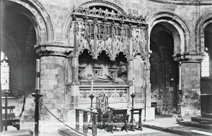 Reclining Prints: The Founder's Tomb at St. Bartholomew the Great