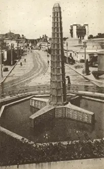 Fountain by Lalique - Exhibition of Decorative Arts, Paris