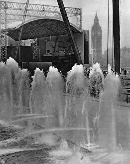 Images Dated 7th January 2012: Fountains spouting at the Festival of Britain, London