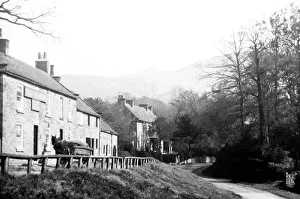 Carleton Prints: Fox and Hounds pub, Carleton in Cleveland, Victorian period
