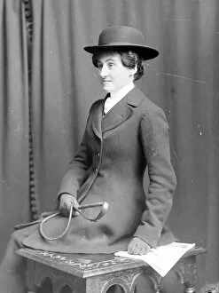 Fox Hunting Collection: Foxhunting lady in studio photo, Mid Wales