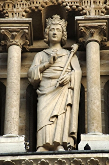 Images Dated 11th April 2008: France. Paris. Notre Dame Cathedral. The Kings Gallery. Deta