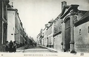 Montreuil Prints: France, Pas-de-Calais Department - Montreuil-sur-Mer