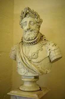 Aquitaine Gallery: FRANCE. Pau. Castle. Bust of Herny IV. Sculpture