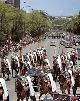 Paseo Prints: Francisco Franco going for a drive through