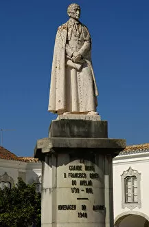 Algarve Gallery: Francisco Gomes do Avelar (1739-1812). Statue. Faro. Portuga
