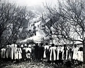 French children welcoming American troops, WW1