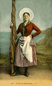 Images Dated 24th March 2016: French fisherwoman in traditional dress