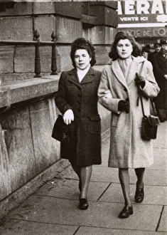 Images Dated 19th May 2017: Two French ladies out for a stroll
