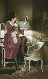 Make-Up/Lady Checking