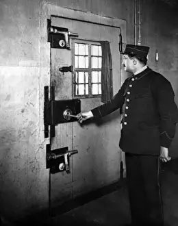 Prisons Prints: French Prison Guard