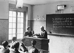 Mobilisation Prints: French radio operator training WWII