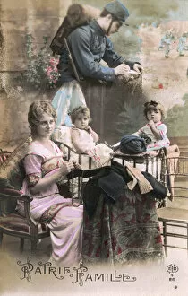 Knit Gallery: French WW1 knitting postcard - Patrie Famille