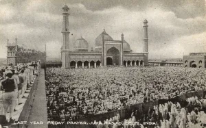 Segregation Prints: Friday prayers, Jama Masjid, Delhi, India
