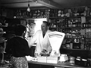 Images Dated 1st March 2012: Friendly Village Shop