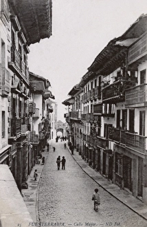 Images Dated 17th August 2016: Fuenterrabia, Spain - The Main Street (Calle Mayor)