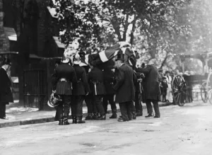 Saviours Prints: Funeral of Captain Sir Eyre Massey Shaw, London