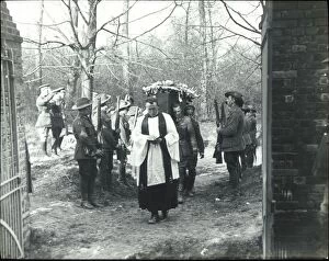Acted Gallery: The funeral of Manfred von Richthofen at Bertangles Cemetery