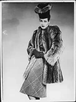 Fur Coat & Hat 1930S