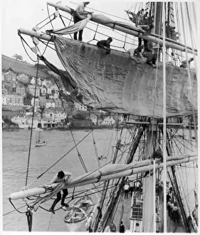 Up Furling Sails