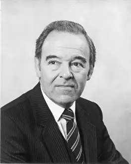 G C May - RAeS Secretary 1985-1988