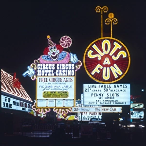 Galore Gallery: Gambling / Las Vegas