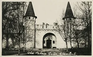 The Gate of Salutation, entrance to the Second courtyard of Topkapi Palace, Topkapi Saray, Istanbul, Turkey. Date: 1922 The Gate of Salutation, entrance to the Second courtyard of Topkapi Palace, Topkapi Saray, Istanbul, Turkey. Date: 1922